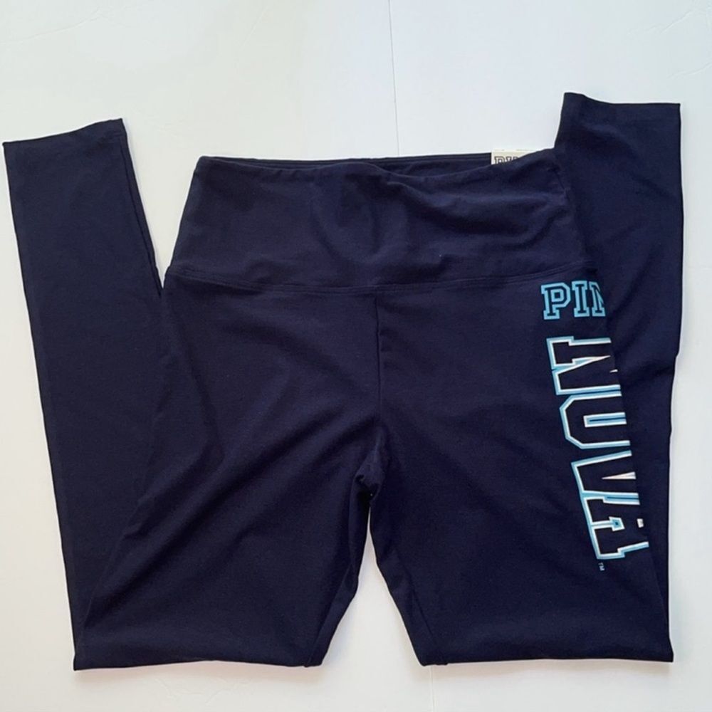 Victoria’s Secret Pink Yoga Legging Ankle size Medium. NWT